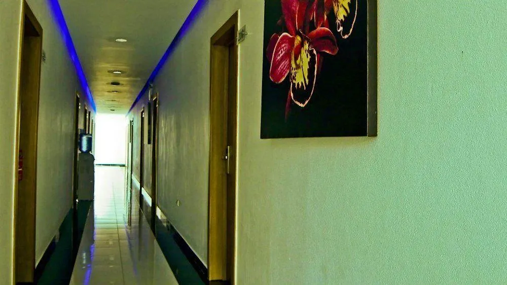 Dpravia Hotel Srl Bani Aparthotel